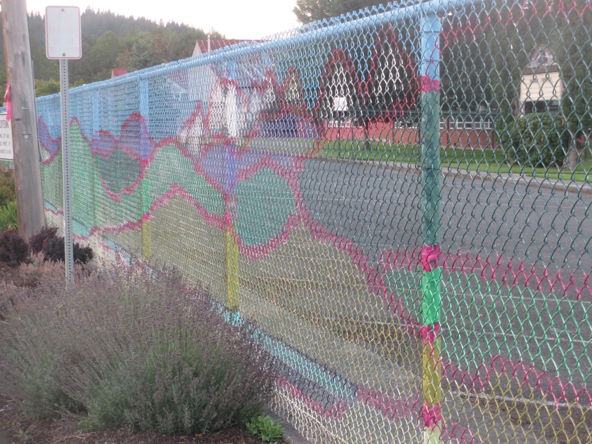 chain link fence